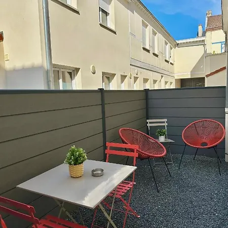 Le Sacre - Centre - Cour Privative - Parking Appartement Reims Buitenkant foto