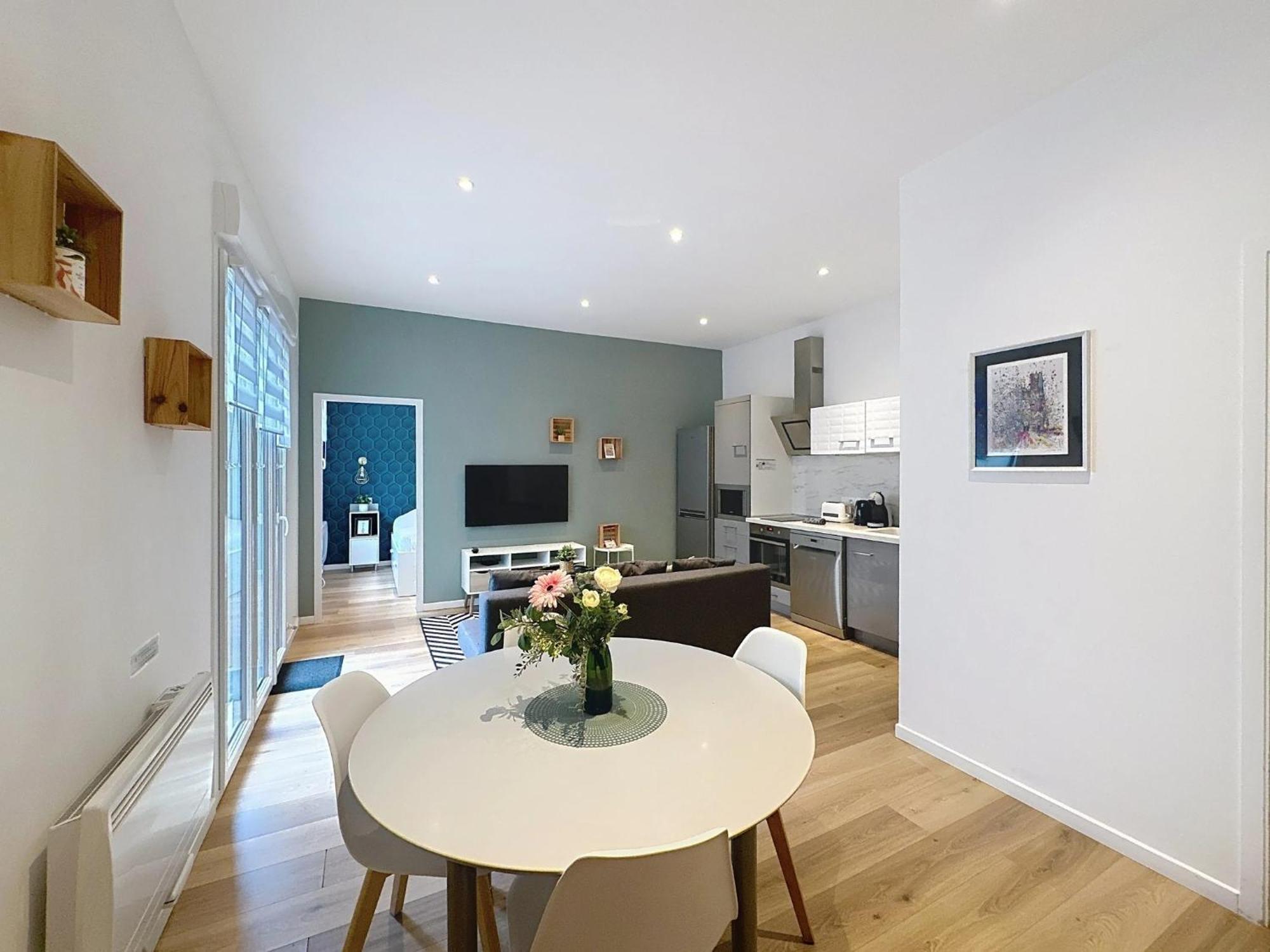 Le Sacré - Centre - Cour Privative - Wifi Appartement