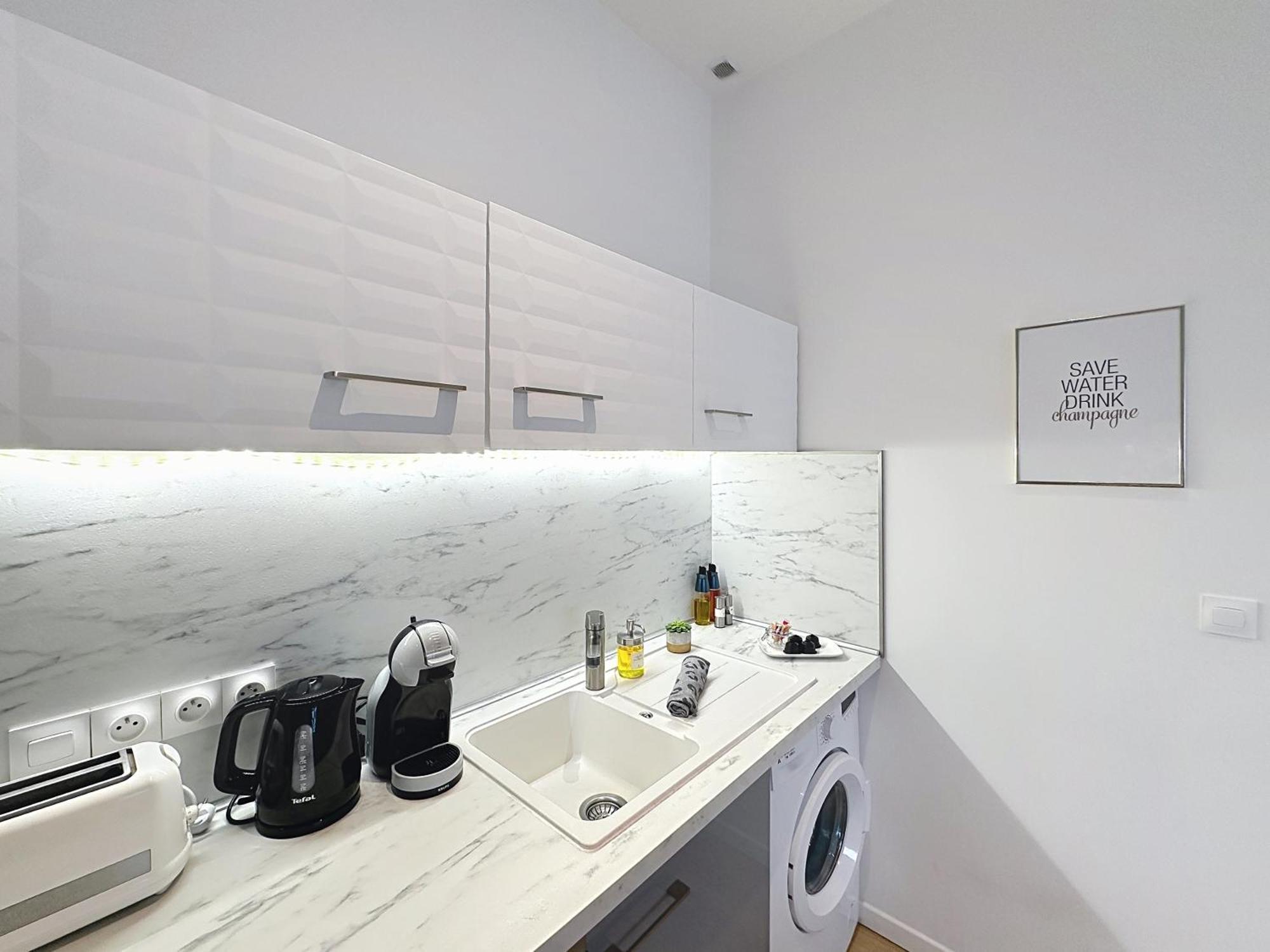 Appartement Le Sacré - Centre - Cour Privative - Wifi