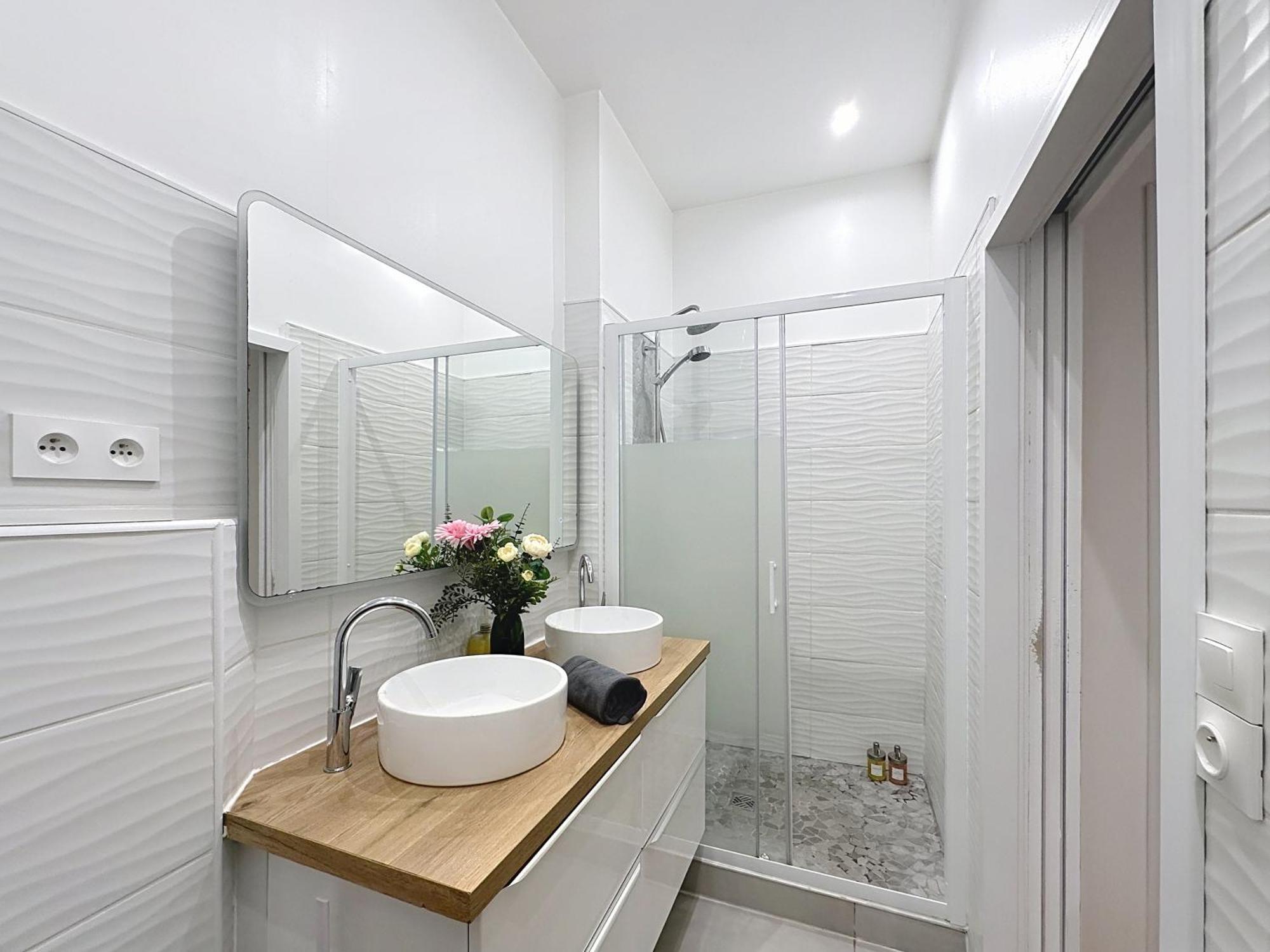 Le Sacré - Centre - Cour Privative - Wifi Appartement Reims